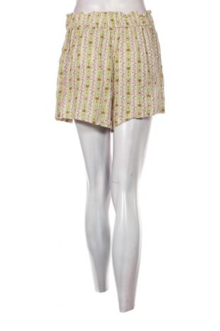 Γυναικείο κοντό παντελόνι Lefties, Μέγεθος M, Χρώμα Πολύχρωμο, Τιμή 6,39 €
