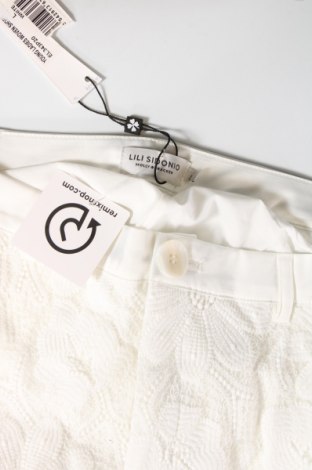Дамски къс панталон Lili Sidonio, Размер L, Цвят Бял, Цена 72,00 лв.