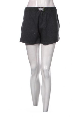 Damen Shorts Nike, Größe L, Farbe Grau, Preis 11,04 €