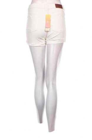 Γυναικείο κοντό παντελόνι O'neill, Μέγεθος S, Χρώμα Εκρού, Τιμή 23,66 €