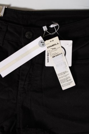 Γυναικείο κοντό παντελόνι O'neill, Μέγεθος L, Χρώμα Μαύρο, Τιμή 23,66 €