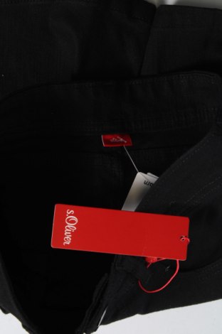 Дамски къс панталон S.Oliver, Размер XS, Цвят Черен, Цена 72,00 лв.