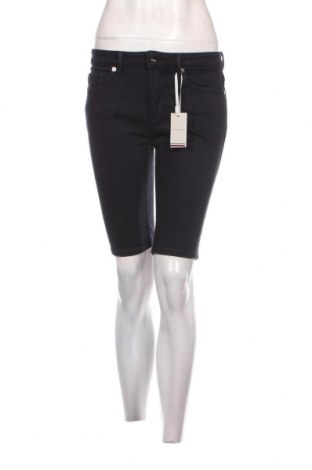 Дамски къс панталон Tommy Hilfiger, Размер S, Цвят Син, Цена 136,00 лв.