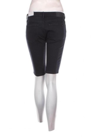 Дамски къс панталон Tommy Hilfiger, Размер S, Цвят Син, Цена 136,00 лв.