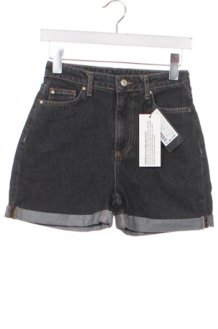 Pantaloni scurți de femei Trendyol, Mărime XS, Culoare Gri, Preț 236,84 Lei