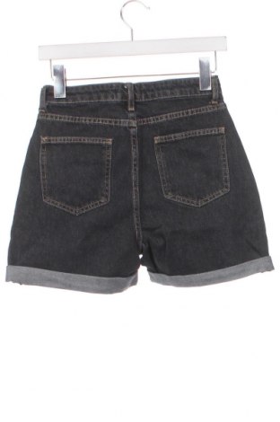 Pantaloni scurți de femei Trendyol, Mărime XS, Culoare Gri, Preț 236,84 Lei