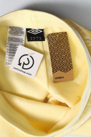 Γυναικείο κοντό παντελόνι Umbro, Μέγεθος M, Χρώμα Κίτρινο, Τιμή 5,94 €