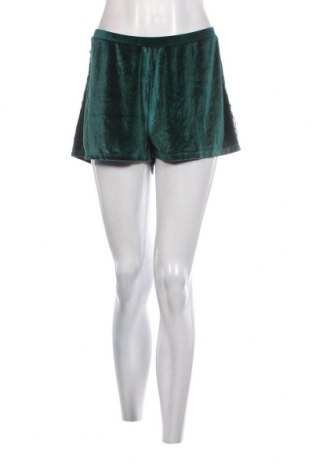 Дамски къс панталон Undiz, Размер XL, Цвят Зелен, Цена 10,80 лв.