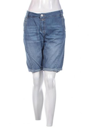 Дамски къс панталон Woman By Tchibo, Размер M, Цвят Син, Цена 19,14 лв.