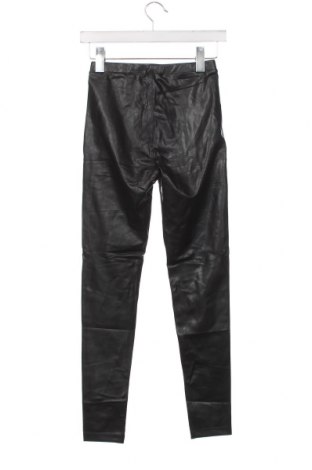 Γυναικείο παντελόνι δερμάτινο, Μέγεθος XS, Χρώμα Μαύρο, Τιμή 3,59 €
