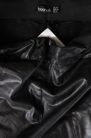 Γυναικείο παντελόνι δερμάτινο Boohoo, Μέγεθος XL, Χρώμα Μαύρο, Τιμή 10,76 €
