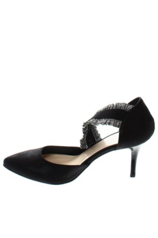 Дамски обувки Bata, Размер 37, Цвят Черен, Цена 27,54 лв.
