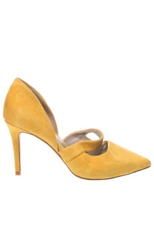 Дамски обувки Boden, Размер 37, Цвят Жълт, Цена 37,12 лв.