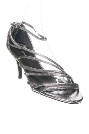Γυναικεία παπούτσια Diana Ferrari, Μέγεθος 41, Χρώμα Ασημί, Τιμή 29,39 €