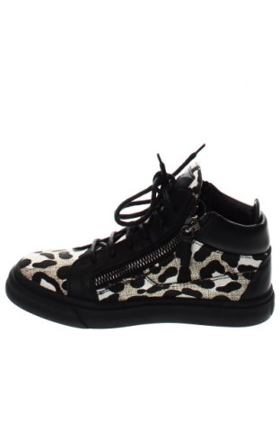 Дамски обувки Giuseppe Zanotti, Размер 36, Цвят Черен, Цена 749,55 лв.
