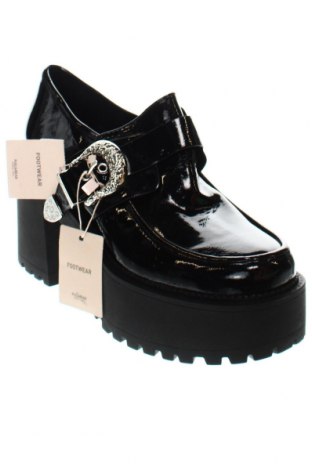 Дамски обувки Pull&Bear, Размер 41, Цвят Черен, Цена 49,60 лв.