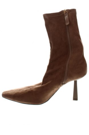 Γυναικεία παπούτσια Zara, Μέγεθος 41, Χρώμα Καφέ, Τιμή 7,18 €