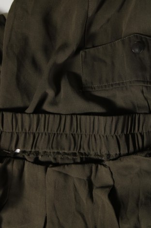 Pantaloni de femei, Mărime M, Culoare Verde, Preț 24,80 Lei
