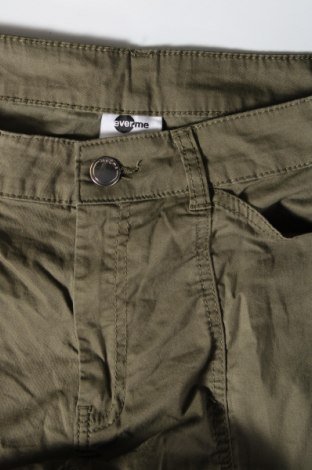 Дамски панталон, Размер L, Цвят Зелен, Цена 29,00 лв.