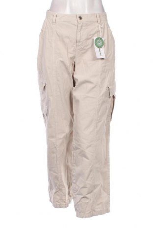 Pantaloni de femei Clockhouse, Mărime M, Culoare Bej, Preț 138,00 Lei