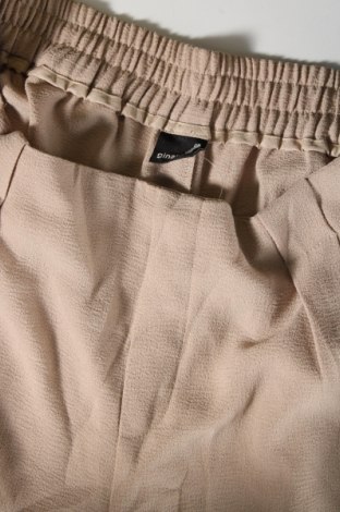 Pantaloni de femei Gina Tricot, Mărime M, Culoare Bej, Preț 17,76 Lei