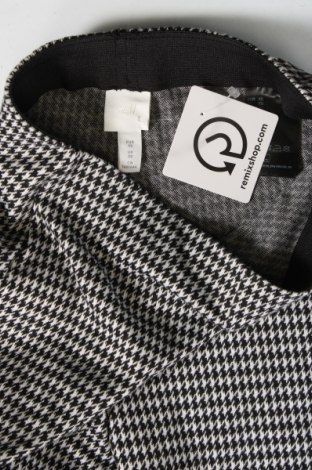 Дамски панталон H&M, Размер XS, Цвят Многоцветен, Цена 3,19 лв.