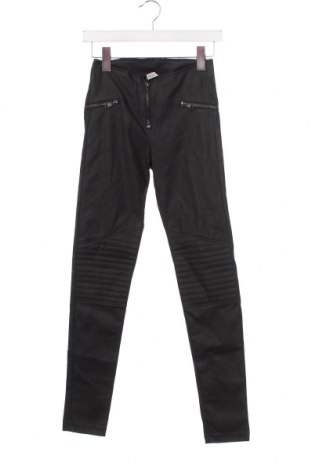 Дамски панталон H&M Divided, Размер XS, Цвят Черен, Цена 29,00 лв.