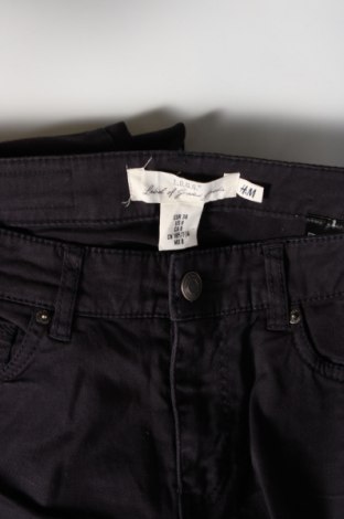 Pantaloni de femei H&M L.O.G.G., Mărime M, Culoare Albastru, Preț 16,22 Lei