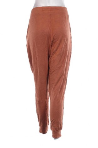 Дамски панталон Intimo, Размер L, Цвят Кафяв, Цена 9,31 лв.