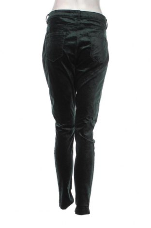 Γυναικείο παντελόνι Marks & Spencer, Μέγεθος XL, Χρώμα Πράσινο, Τιμή 12,37 €