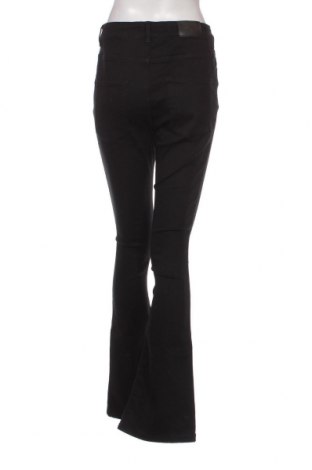 Дамски панталон NLY, Размер L, Цвят Черен, Цена 29,00 лв.