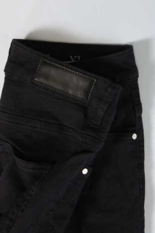 Pantaloni de femei Never Denim, Mărime S, Culoare Negru, Preț 18,12 Lei