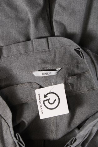 Γυναικείο παντελόνι ONLY, Μέγεθος M, Χρώμα Γκρί, Τιμή 12,37 €