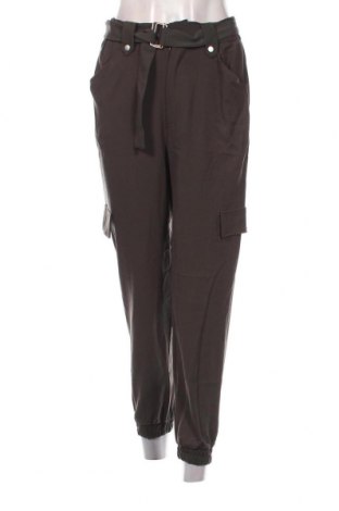 Дамски панталон Pull&Bear, Размер M, Цвят Зелен, Цена 8,41 лв.