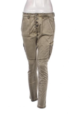 Дамски панталон Q/S by S.Oliver, Размер S, Цвят Бежов, Цена 5,22 лв.