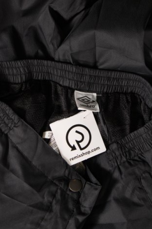 Γυναικείο παντελόνι Umbro, Μέγεθος M, Χρώμα  Μπέζ, Τιμή 4,46 €