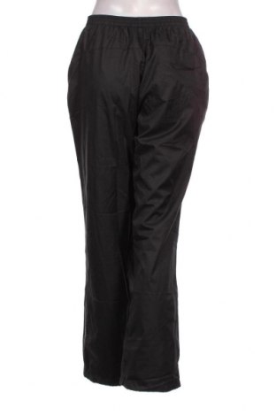 Дамски панталон Umbro, Размер M, Цвят Бежов, Цена 9,60 лв.