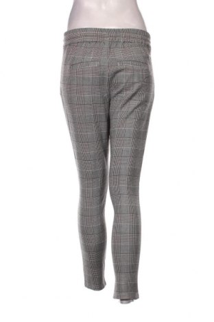 Pantaloni de femei Vero Moda, Mărime XS, Culoare Gri, Preț 19,08 Lei