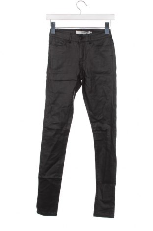 Pantaloni de femei Vero Moda, Mărime XS, Culoare Negru, Preț 17,11 Lei