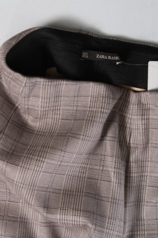 Дамски панталон Zara, Размер S, Цвят Бежов, Цена 6,00 лв.