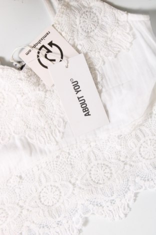 Γυναικείο αμάνικο μπλουζάκι About You, Μέγεθος M, Χρώμα Λευκό, Τιμή 13,92 €
