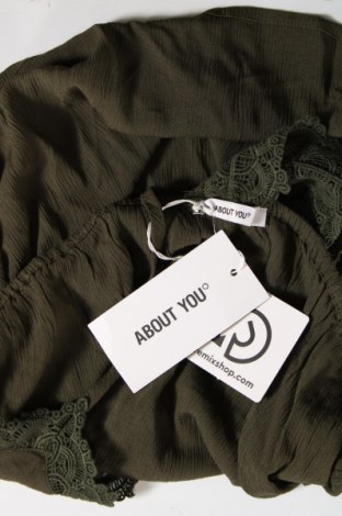 Tricou de damă About You, Mărime M, Culoare Verde, Preț 88,82 Lei
