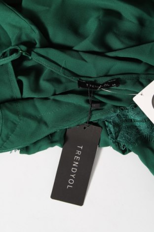 Damska koszulka na ramiączkach Trendyol, Rozmiar XL, Kolor Zielony, Cena 80,46 zł