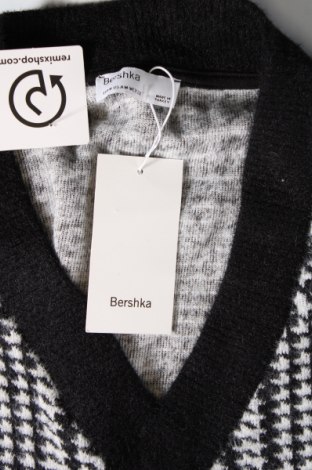 Damenpullover Bershka, Größe M, Farbe Mehrfarbig, Preis 7,35 €