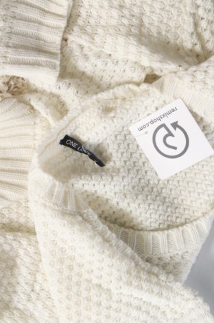 Дамски пуловер One Love, Размер L, Цвят Бял, Цена 8,70 лв.