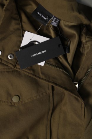 Дамски шлифер Vero Moda, Размер XS, Цвят Зелен, Цена 21,85 лв.