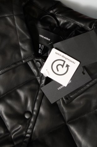 Γυναικείο δερμάτινο μπουφάν Vero Moda, Μέγεθος M, Χρώμα Μαύρο, Τιμή 42,27 €