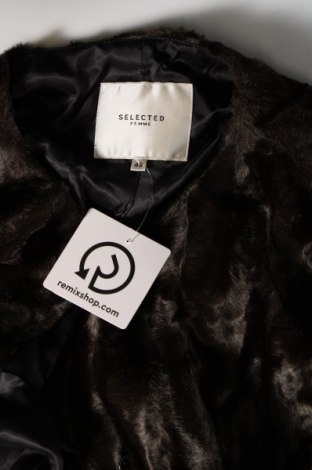 Дамско палто Selected Femme, Размер L, Цвят Кафяв, Цена 37,80 лв.