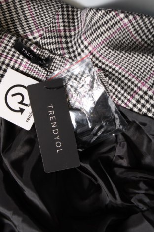 Γυναικείο σακάκι Trendyol, Μέγεθος M, Χρώμα Πολύχρωμο, Τιμή 17,66 €