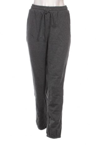 Pantaloni trening de femei SHEIN, Mărime XL, Culoare Gri, Preț 62,00 Lei